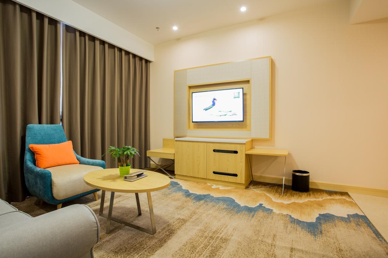Ibis Styles Changsha Intl Exhibition Ctr Huangxing Eksteriør billede