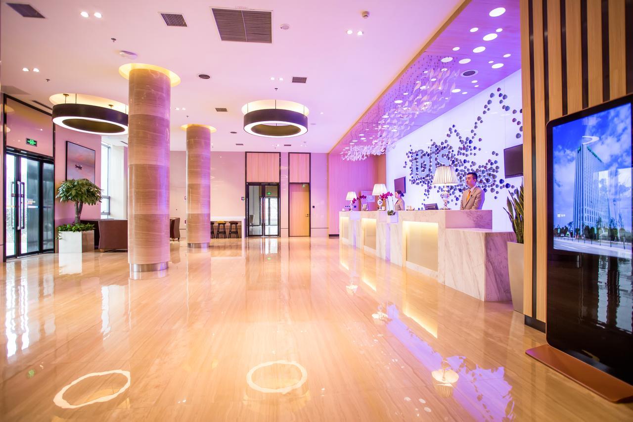 Ibis Styles Changsha Intl Exhibition Ctr Huangxing Eksteriør billede